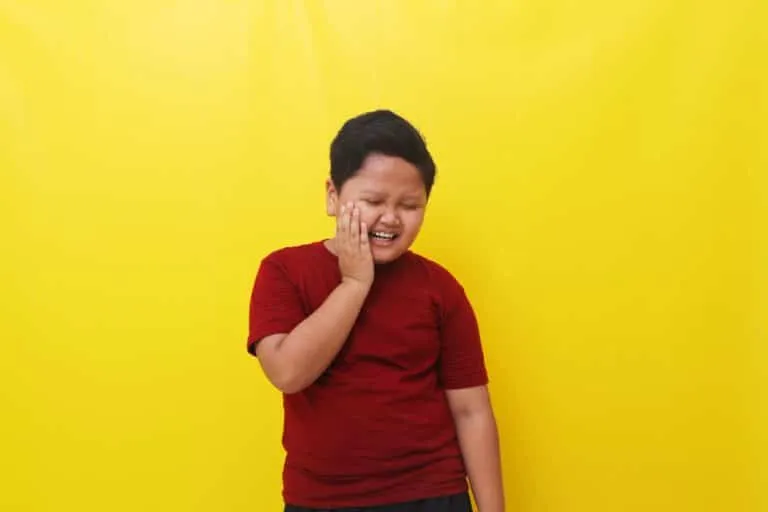 Kekurangan Nutrisi; Salah Satu Penyebab Gusi Bengkak