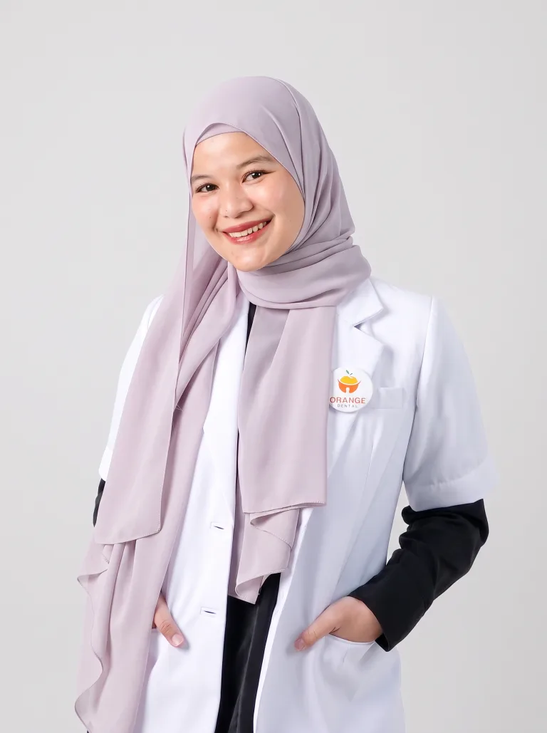 drg. Annisa Rahmakarina